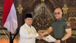 Diberi Pangkat Letnan Kolonel Tituler Deddy Corbuzier Justru