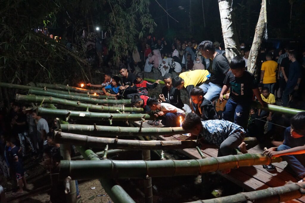 Semaraknya Malam Idul Fitri Dan Tradisi Teut Budee Trieng Di Aceh Pidie 