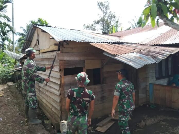 Satgas TMMD 113 Rehab Rumah Warga Antara Jadi Layak Huni