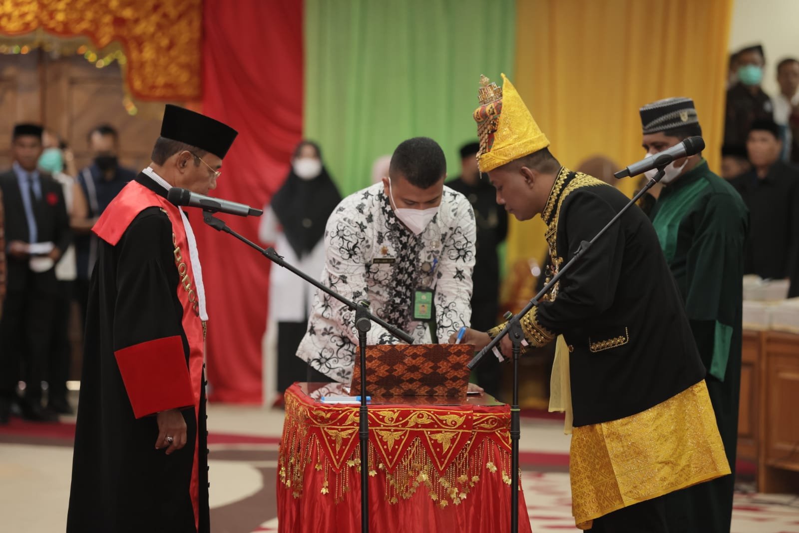 Saiful Bahri Pon Yaya Resmi Jadi Ketua Dpra