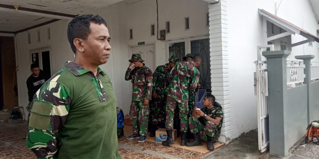 Jun Hisatur Mastra Sang Kolonel ‘Perawat’ Makam Kuno Aceh