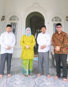 Pejabat Kanwil Kemenag Aceh Silaturahmi Dengan Pengusaha Aceh Di Bireuen 