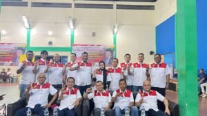 Edy Asaruddin Tutup Fun Game Badminton Semarak Kemerdekaan