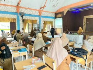 Tim Pkm Unsam Gelar Pelatihan Analisis Butir Soal Berbasis Hots Di Sma Aceh Tamiang