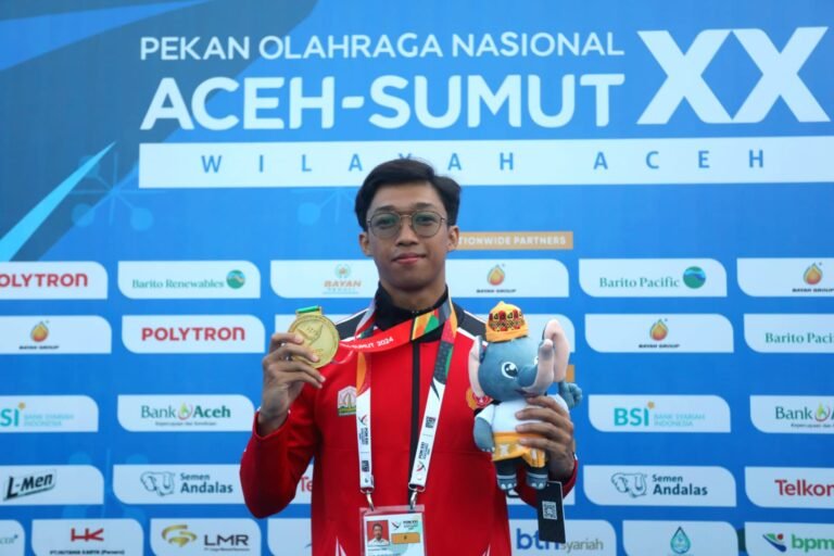 Muhammad Iqbal Atlet Selam Aceh Raih Medali Emas di PON XXI